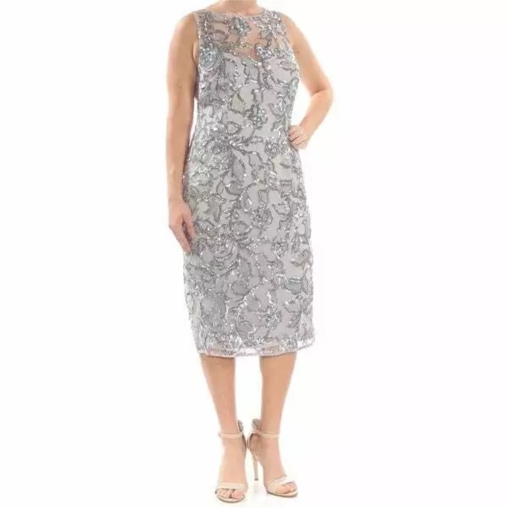 Adrianna Papell Silver Flower Sequined Dress gray Liner Short Sleeve Size 24 W